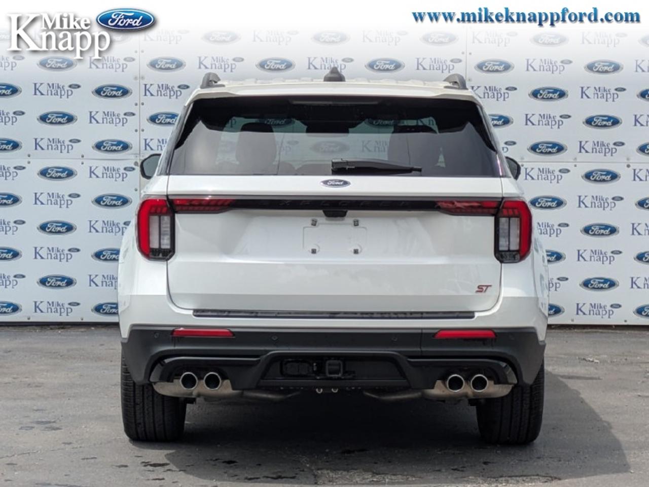 2026 Ford Explorer ST Photo3