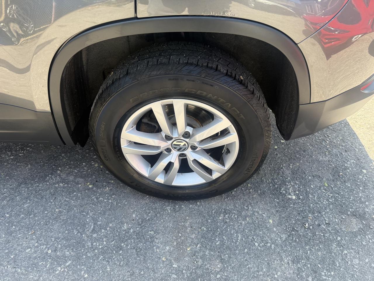 2014 Volkswagen Tiguan *** 3 YEAR WARRANTY INCLUDED *** Photo