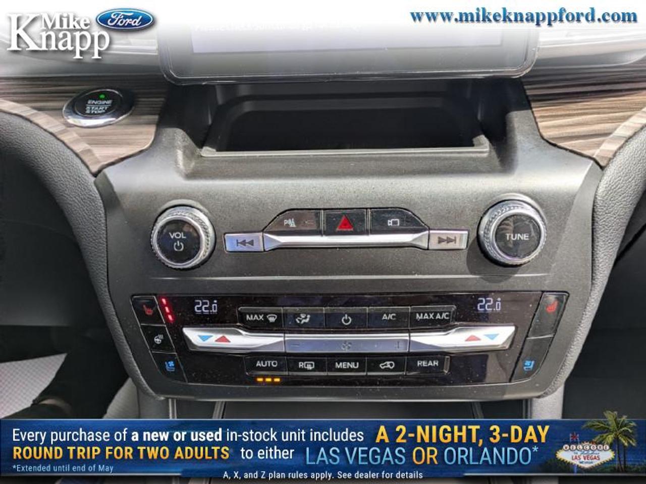 2020 Ford Explorer LIMITED Photo
