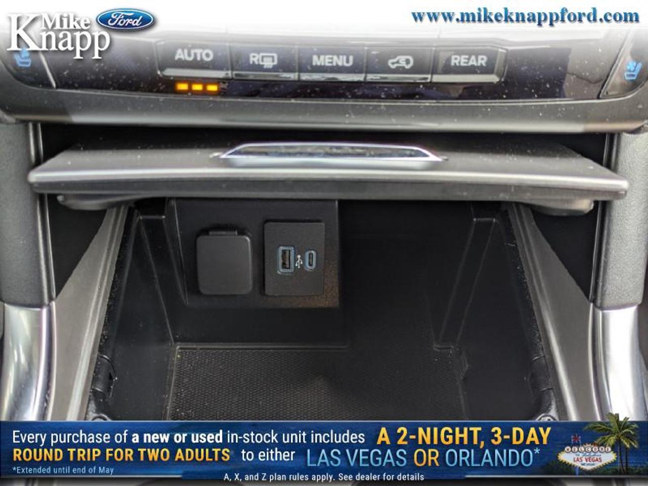2020 Ford Explorer LIMITED Photo