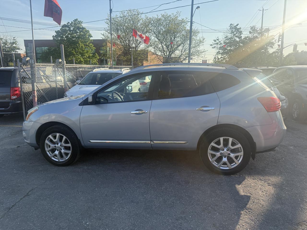 2012 Nissan Rogue *** 3 YEAR WARRANTY INCLUDED *** Photo