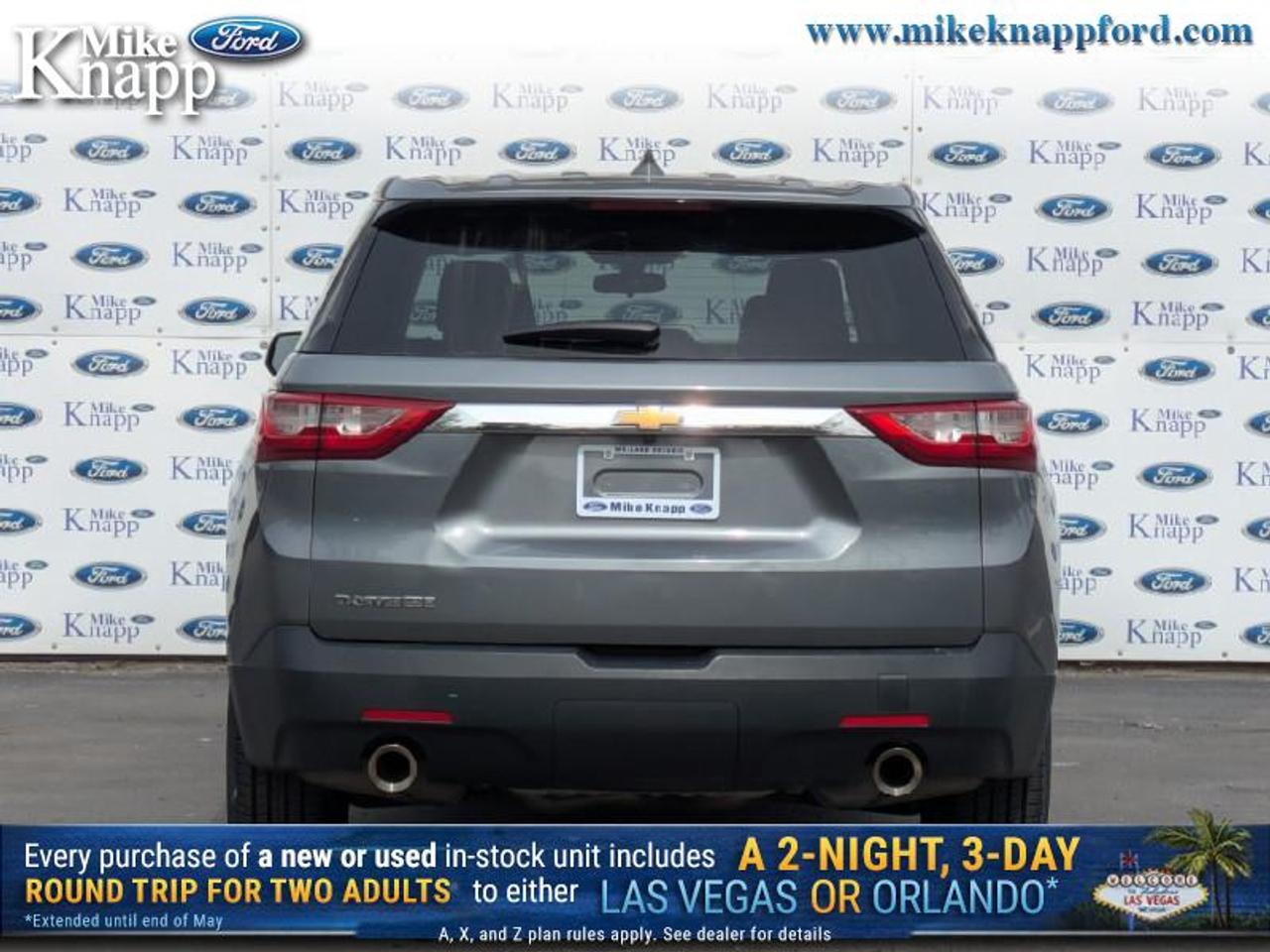 2018 Chevrolet Traverse LS Photo