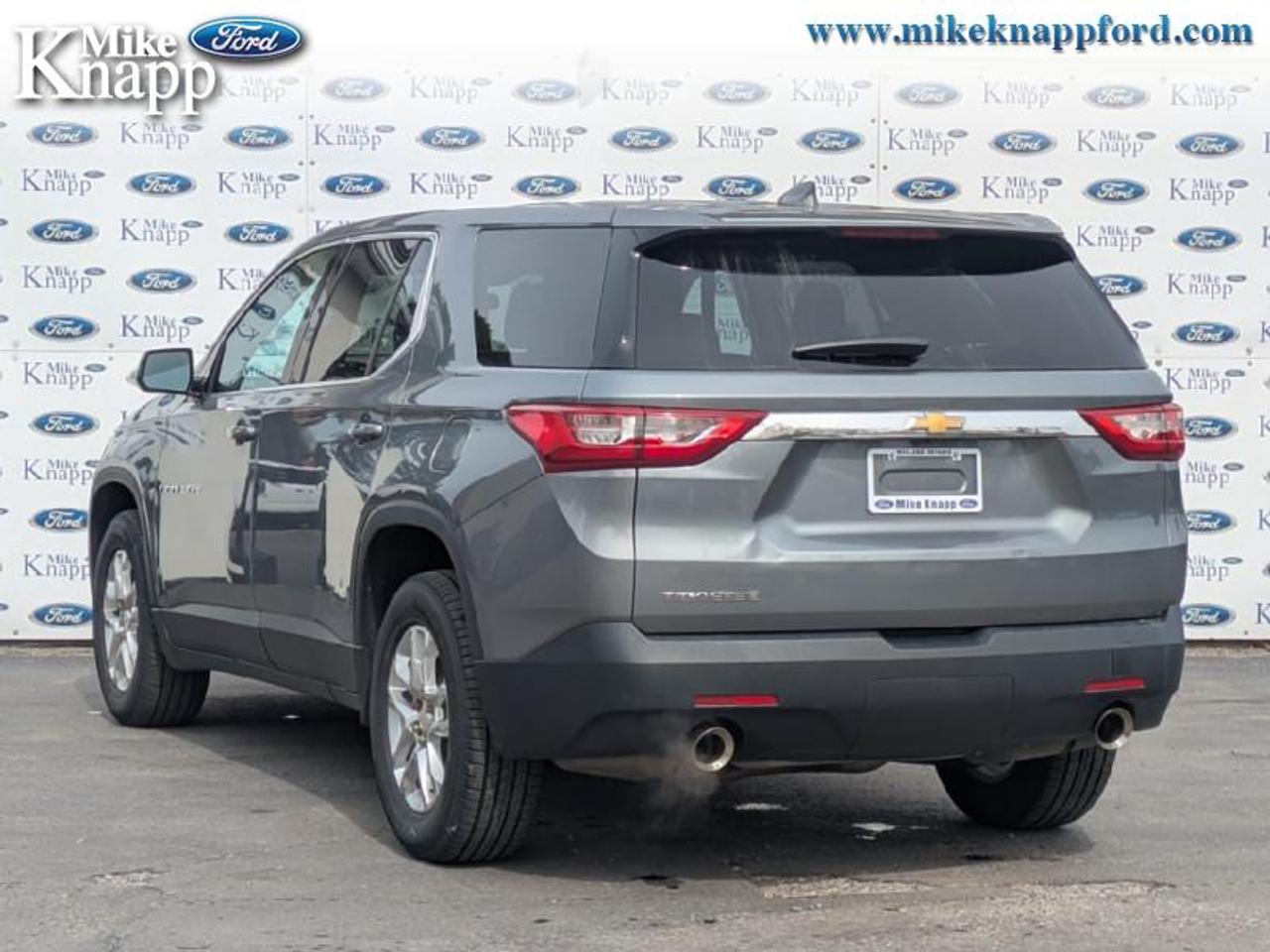 2018 Chevrolet Traverse LS Photo