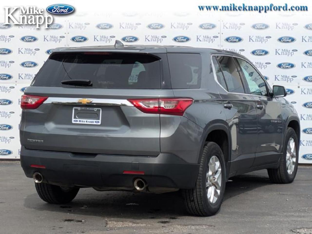 2018 Chevrolet Traverse LS Photo