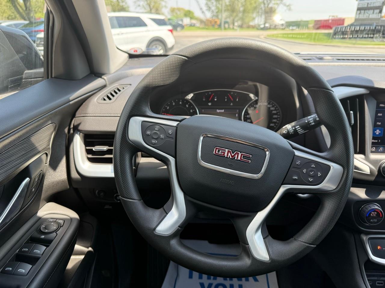 2024 GMC Terrain SLE 4dr All-Wheel Drive Photo