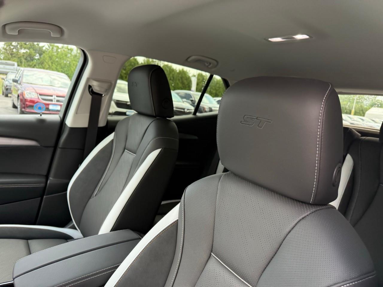 2026 Buick Envision Sport Touring 4dr All-Wheel Drive Photo
