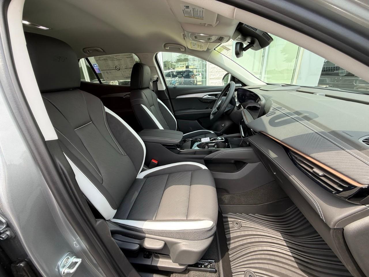 2026 Buick Envision Sport Touring 4dr All-Wheel Drive Photo