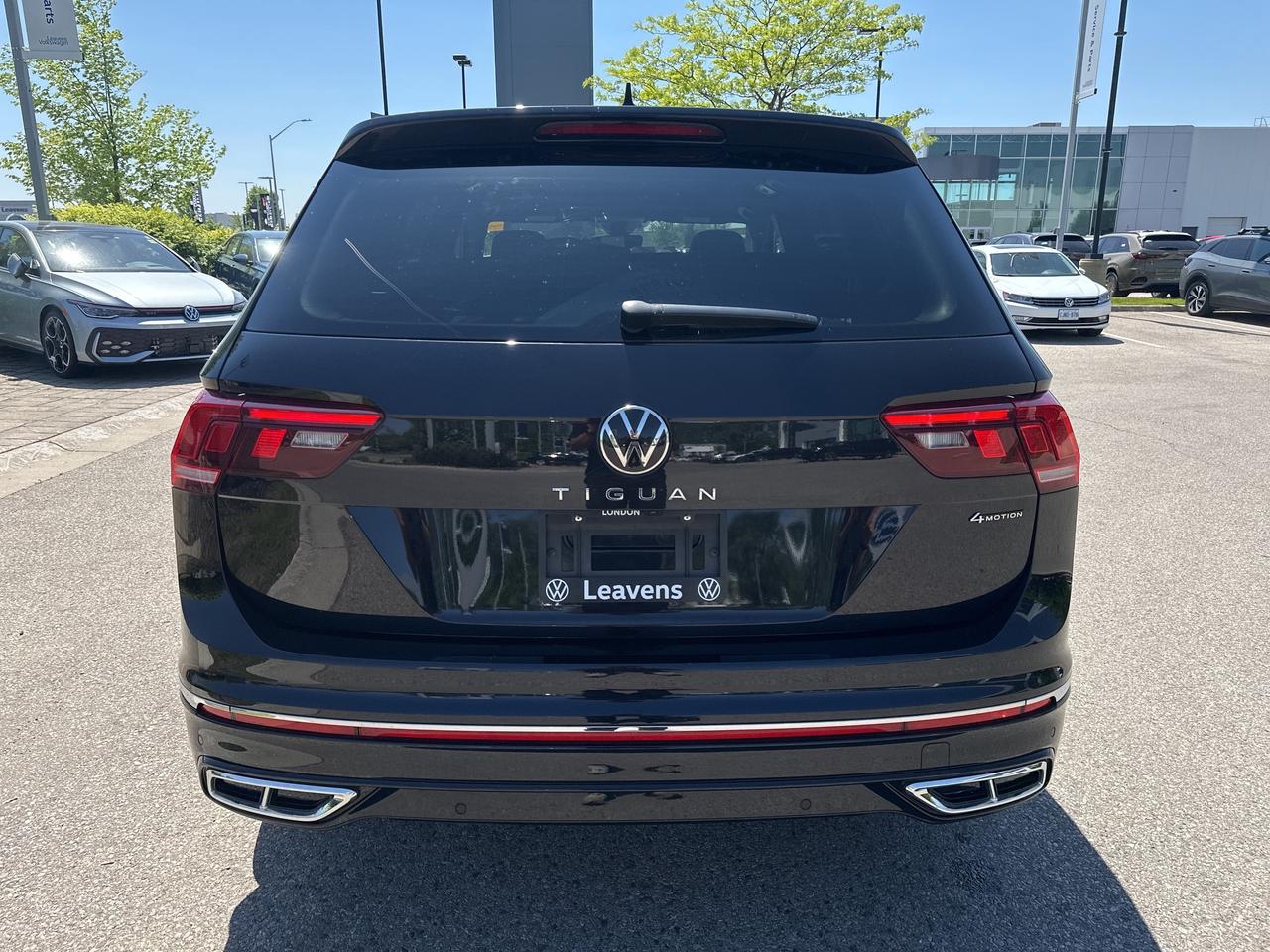 2022 Volkswagen Tiguan HIGHLINE R-LINE 4MOTION Photo