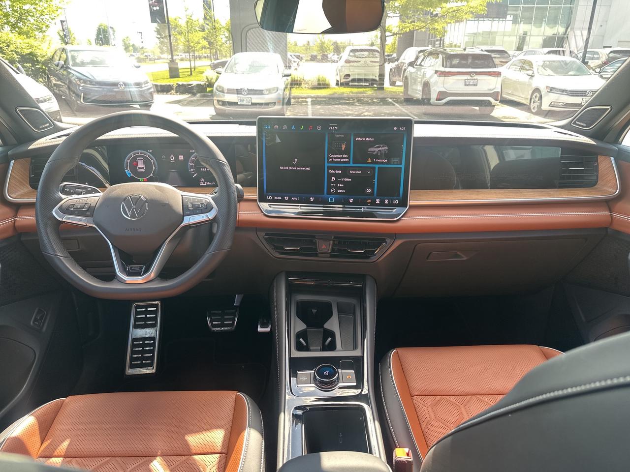 2025 Volkswagen Tiguan HIGHLINE R-LINE 4MOTION Photo