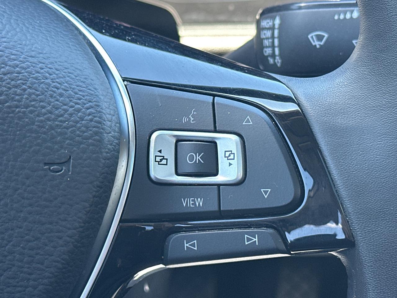 2020 Volkswagen Jetta Execline Auto Photo