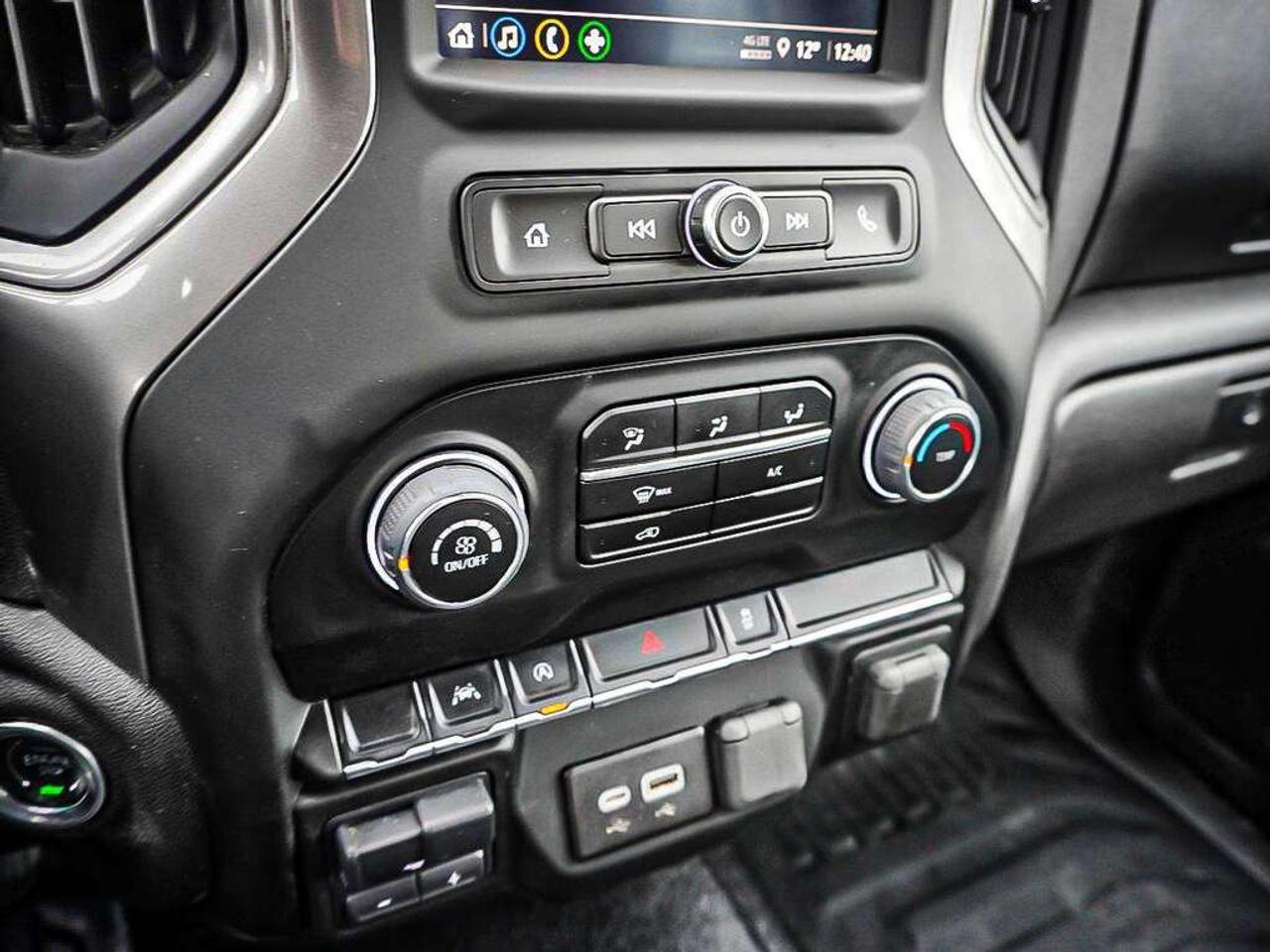 2025 Chevrolet 1500  Photo