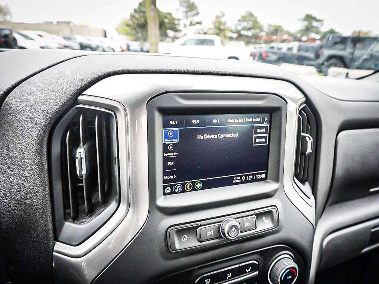 2025 Chevrolet 1500  Photo