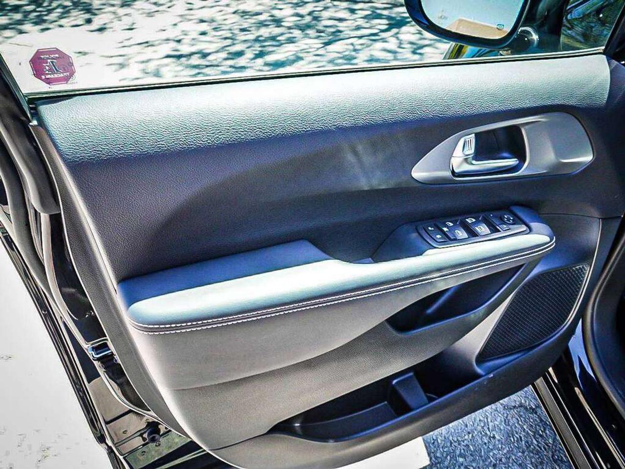 2025 Chrysler Grand Caravan  Photo