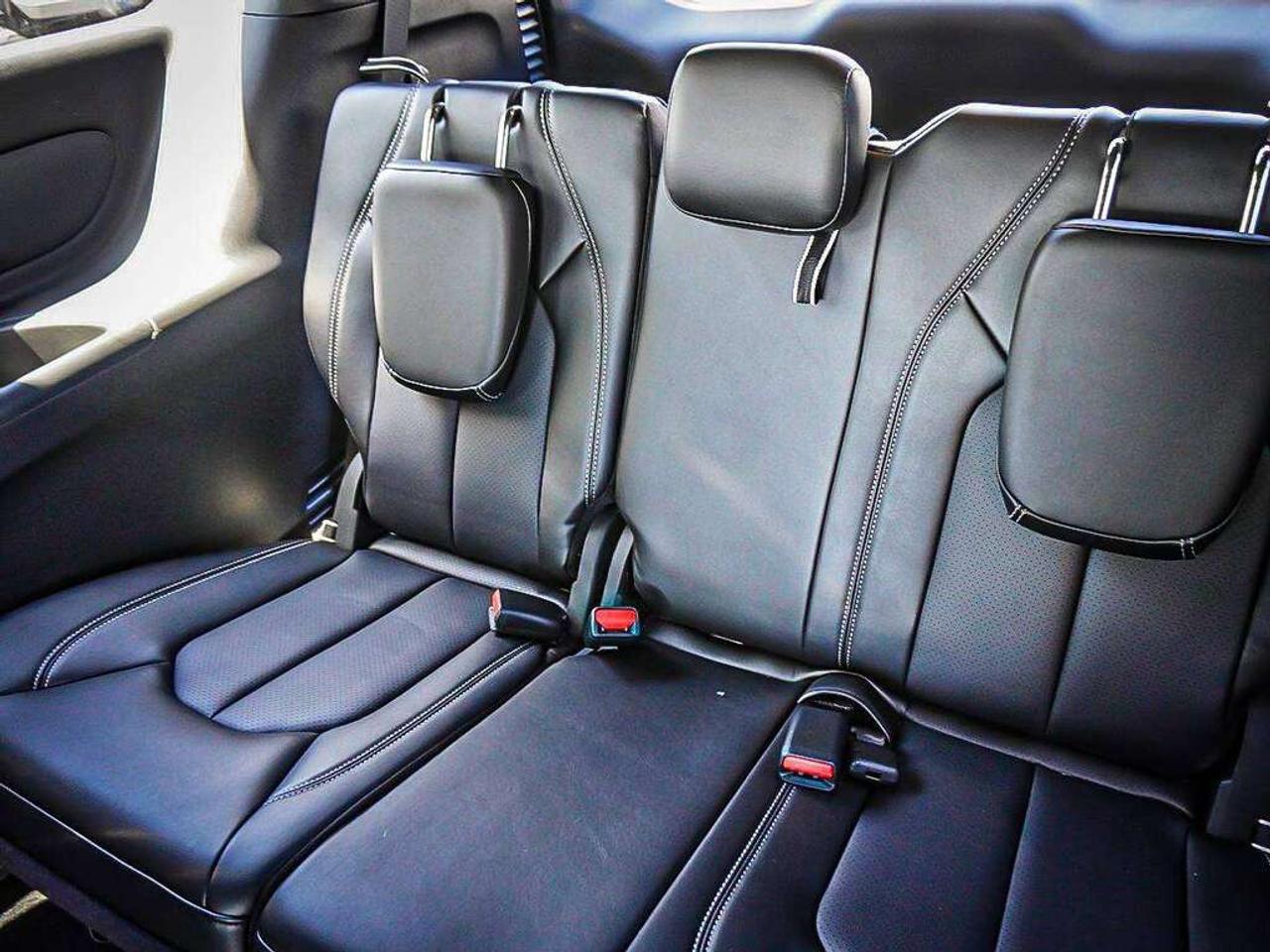 2025 Chrysler Grand Caravan  Photo