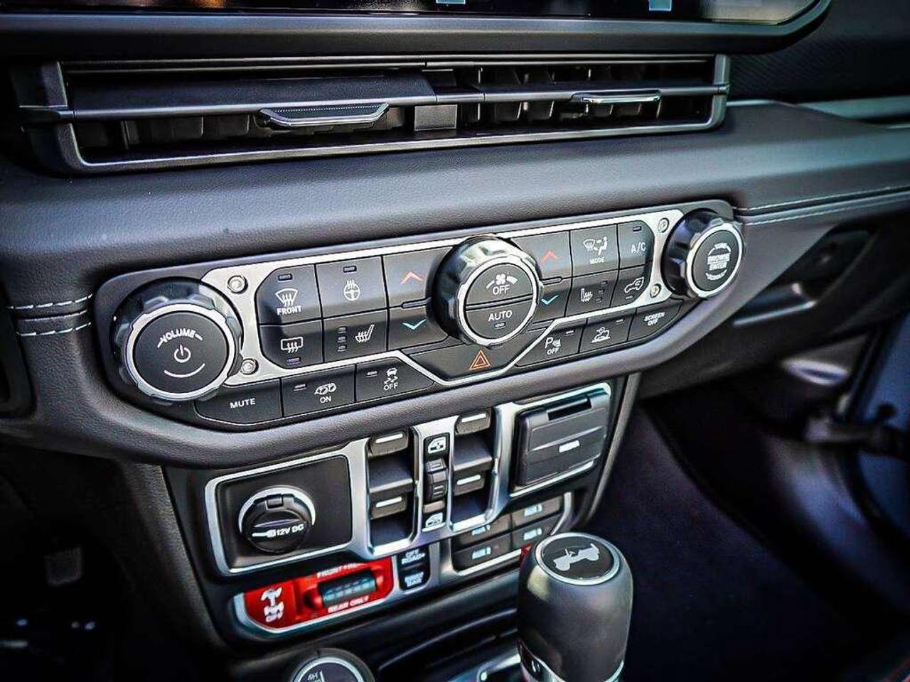 2026 Jeep Wrangler  Photo
