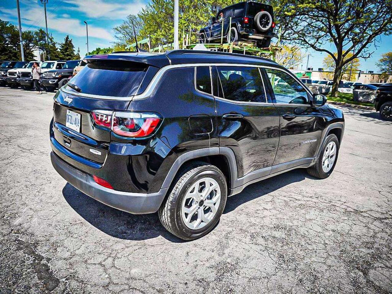 2025 Jeep Compass  Photo