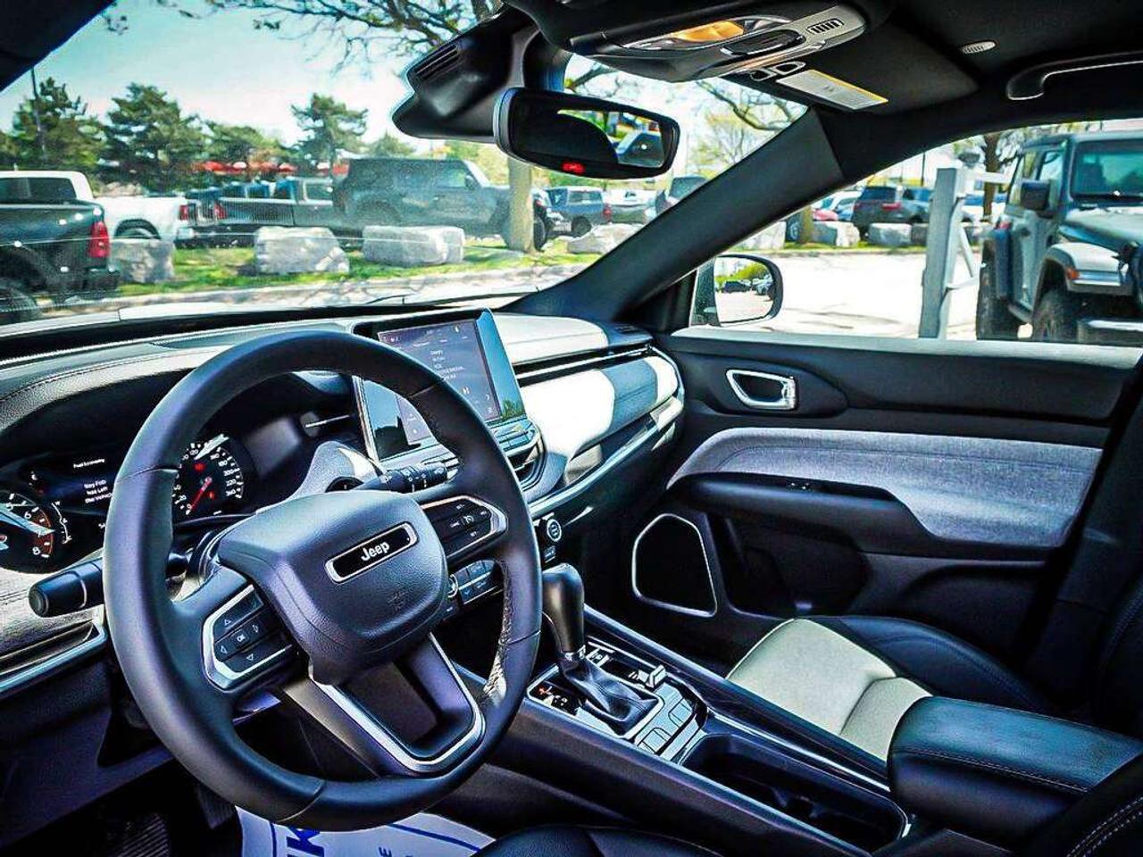2025 Jeep Compass  Photo