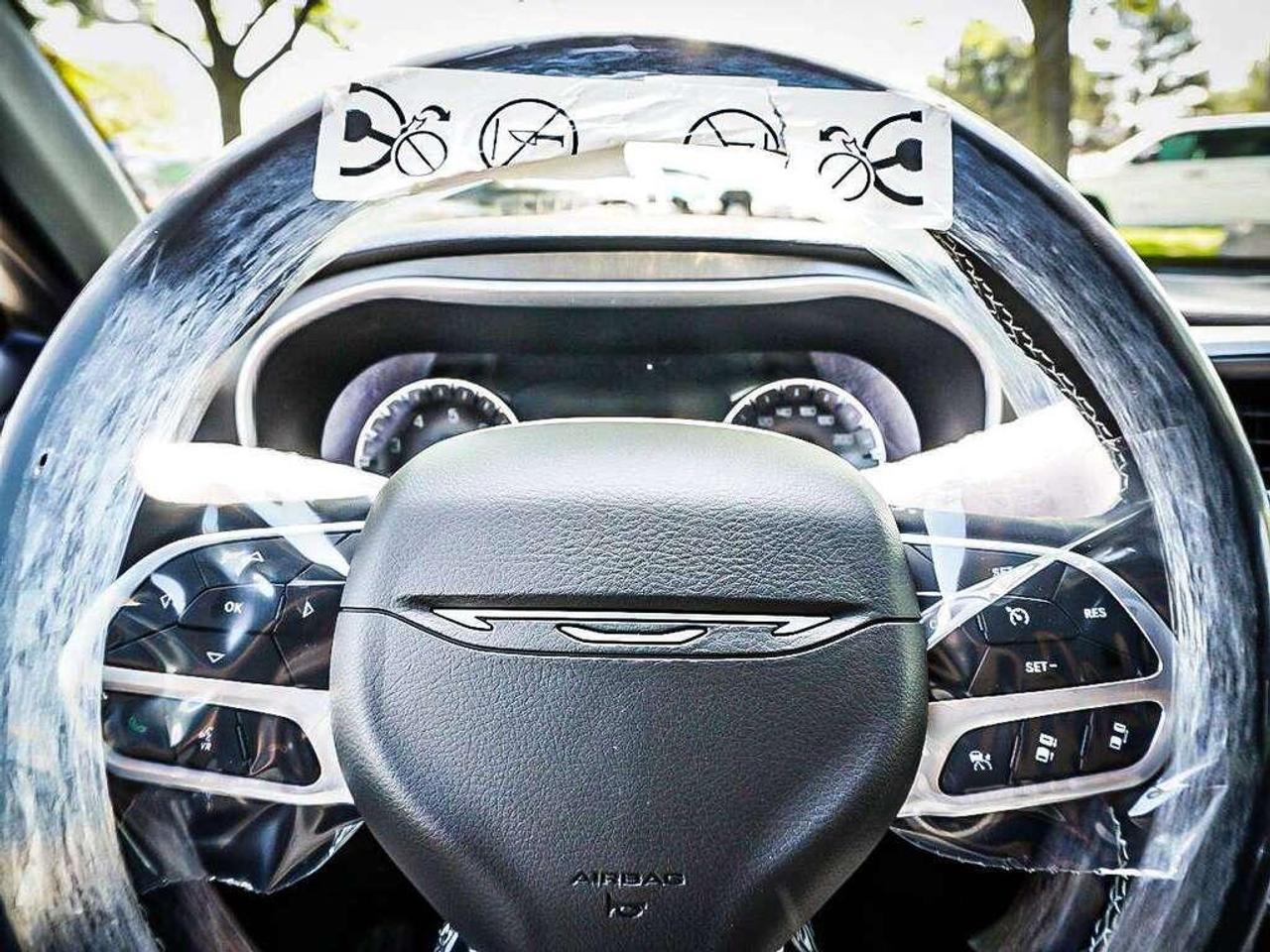 2027 Chrysler Pacifica  Photo