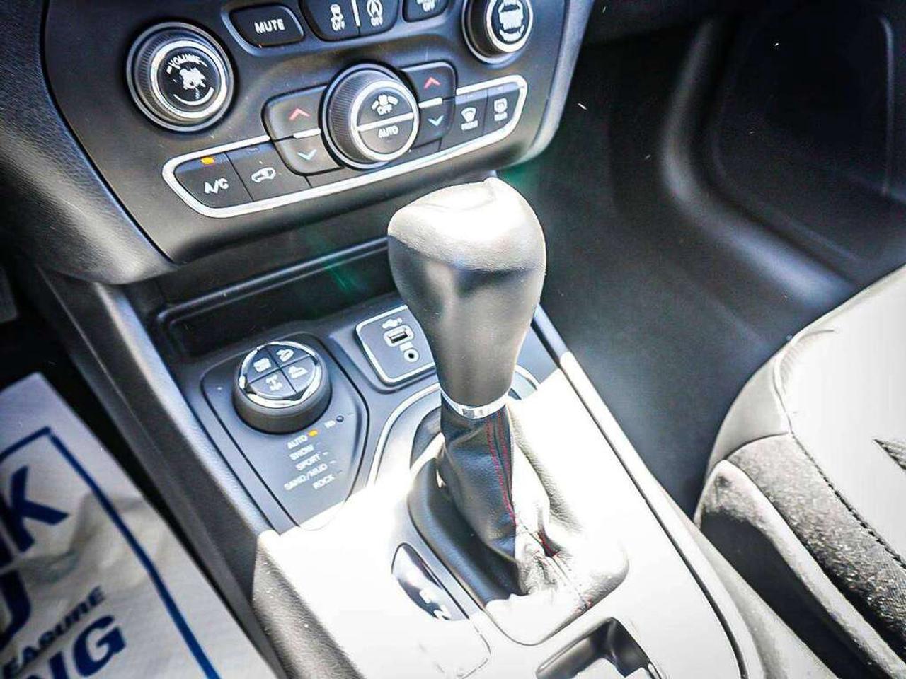 2021 Jeep Cherokee  Photo