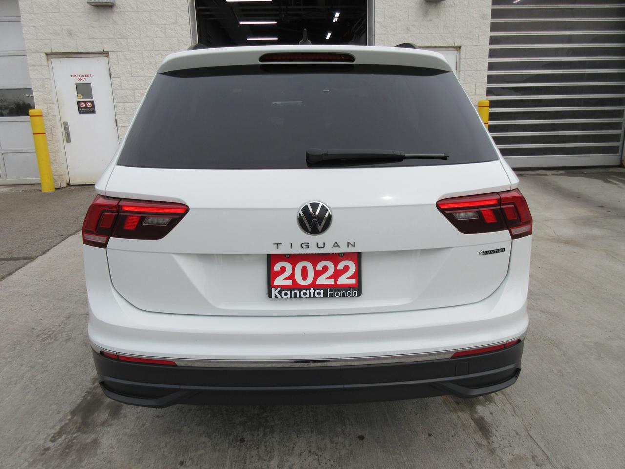 2022 Volkswagen Tiguan Comfortline 4dr All-wheel Drive 4MOTION Photo4