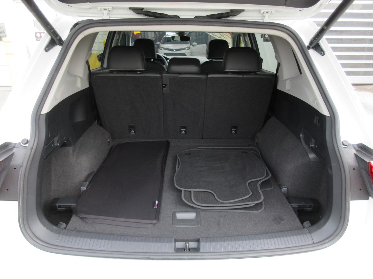 2022 Volkswagen Tiguan Comfortline 4dr All-wheel Drive 4MOTION Photo