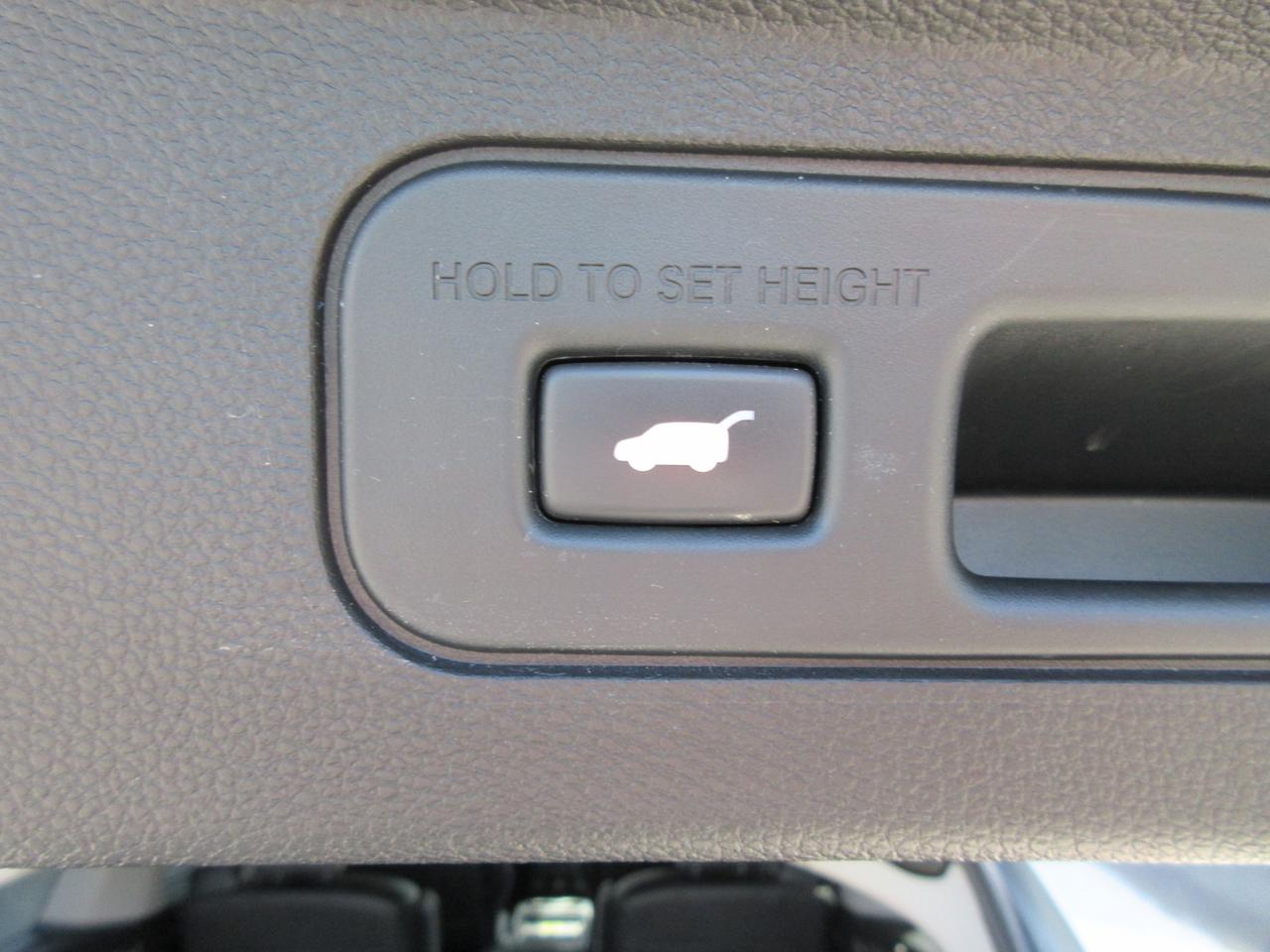2024 Honda Odyssey Touring Passenger Van Photo