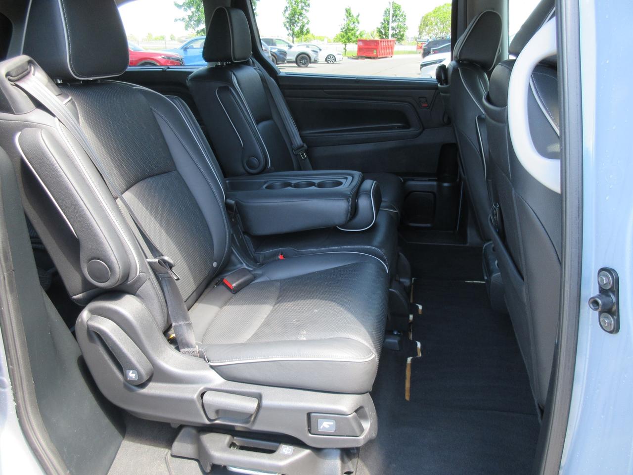 2024 Honda Odyssey Touring Passenger Van Photo