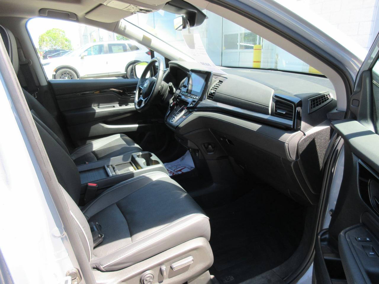 2024 Honda Odyssey Touring Passenger Van Photo