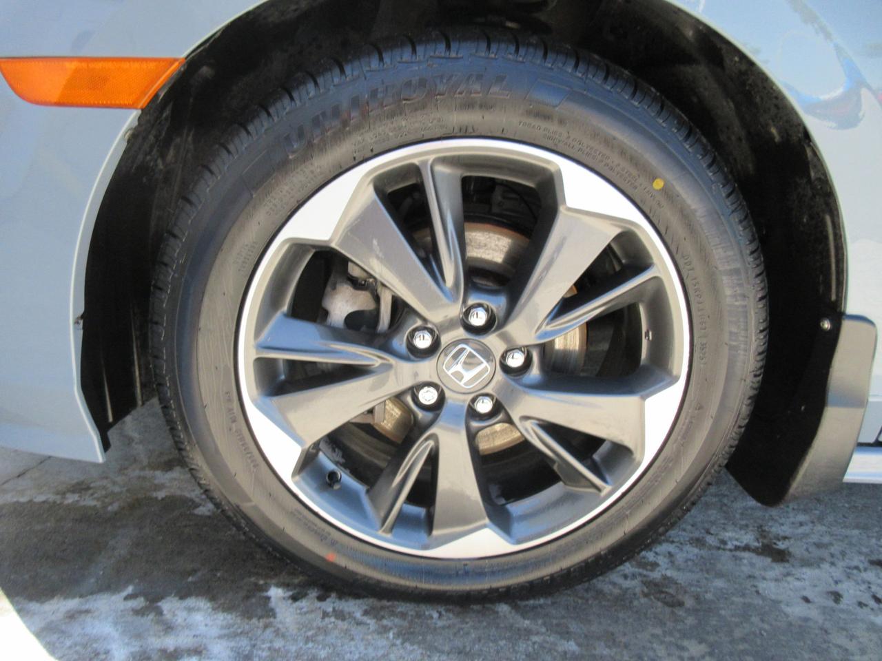 2024 Honda Odyssey Touring Passenger Van Photo