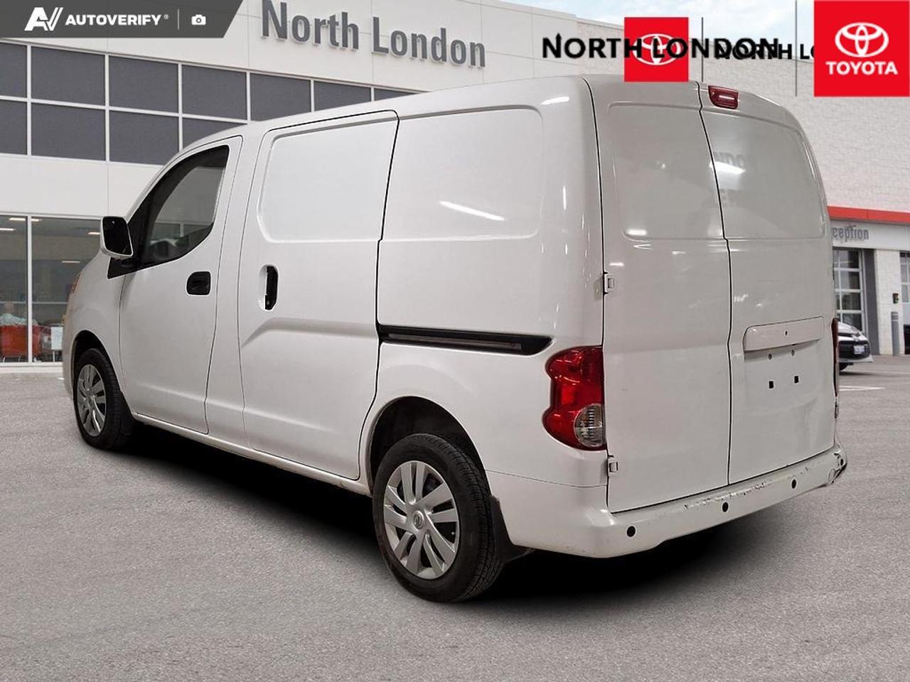 2021 Nissan NV200 SV 4dr Compact Cargo Van Photo3