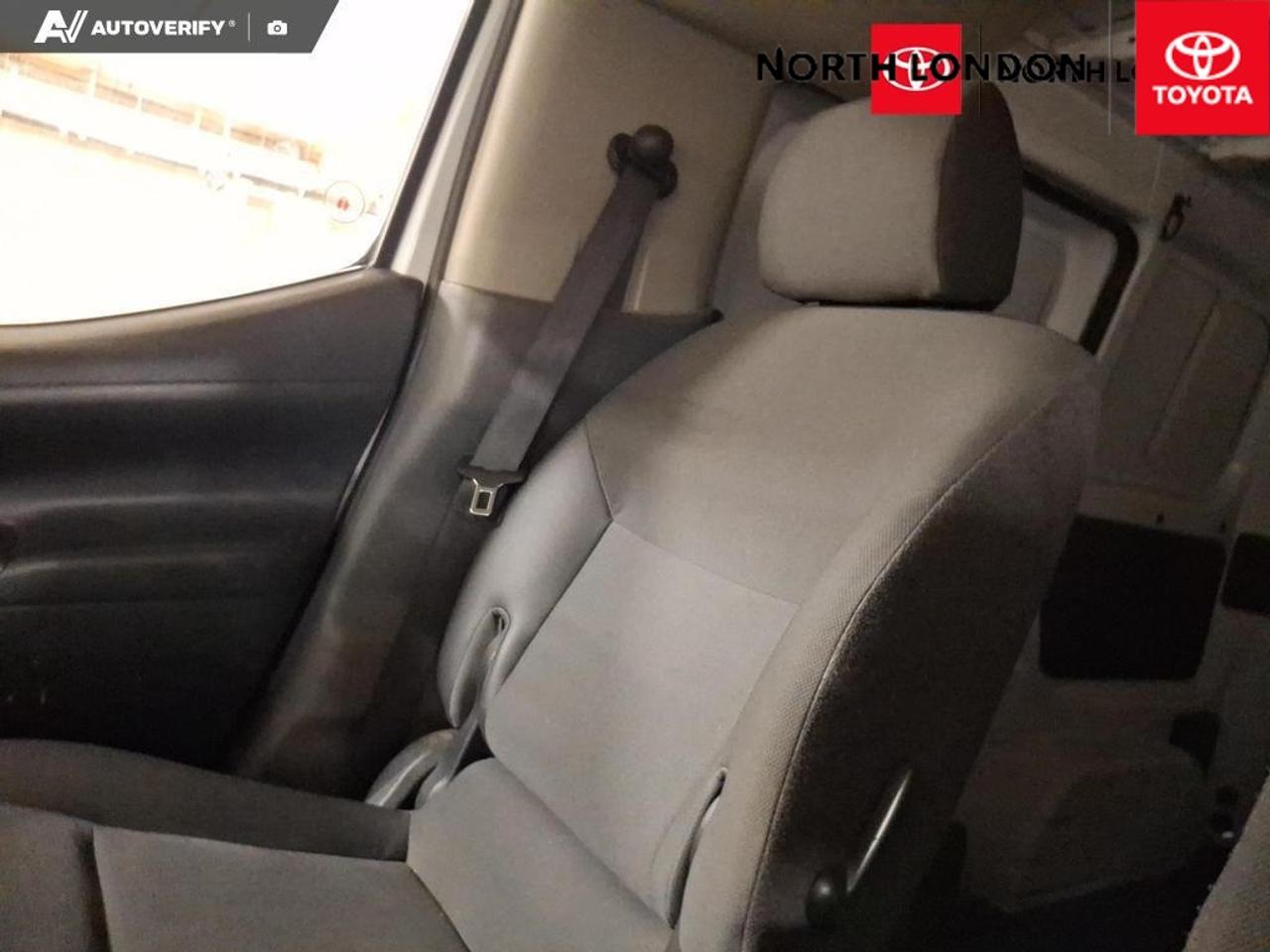 2021 Nissan NV200 SV 4dr Compact Cargo Van Photo