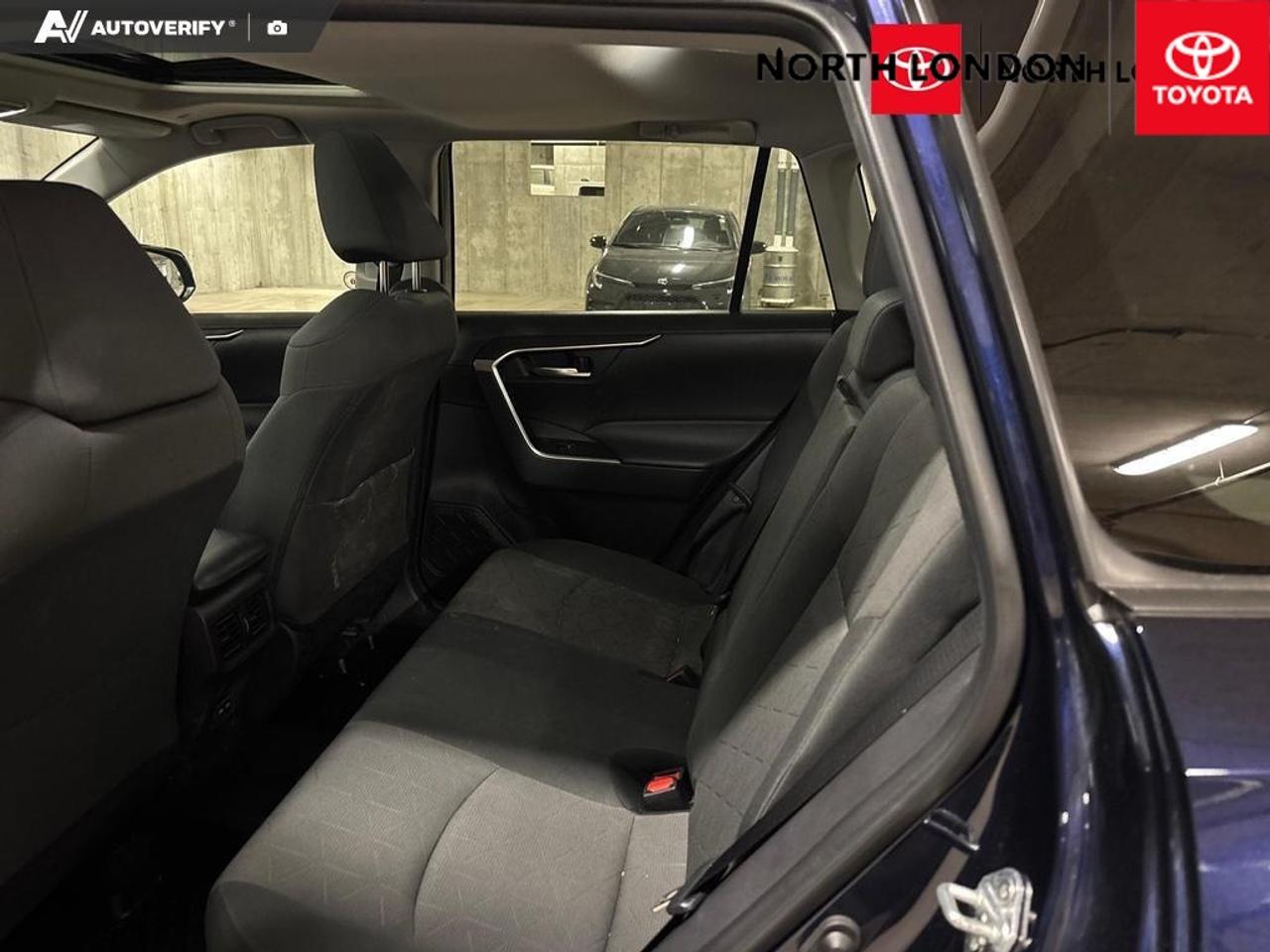 2023 Toyota RAV4 XLE 4dr All-wheel Drive Photo