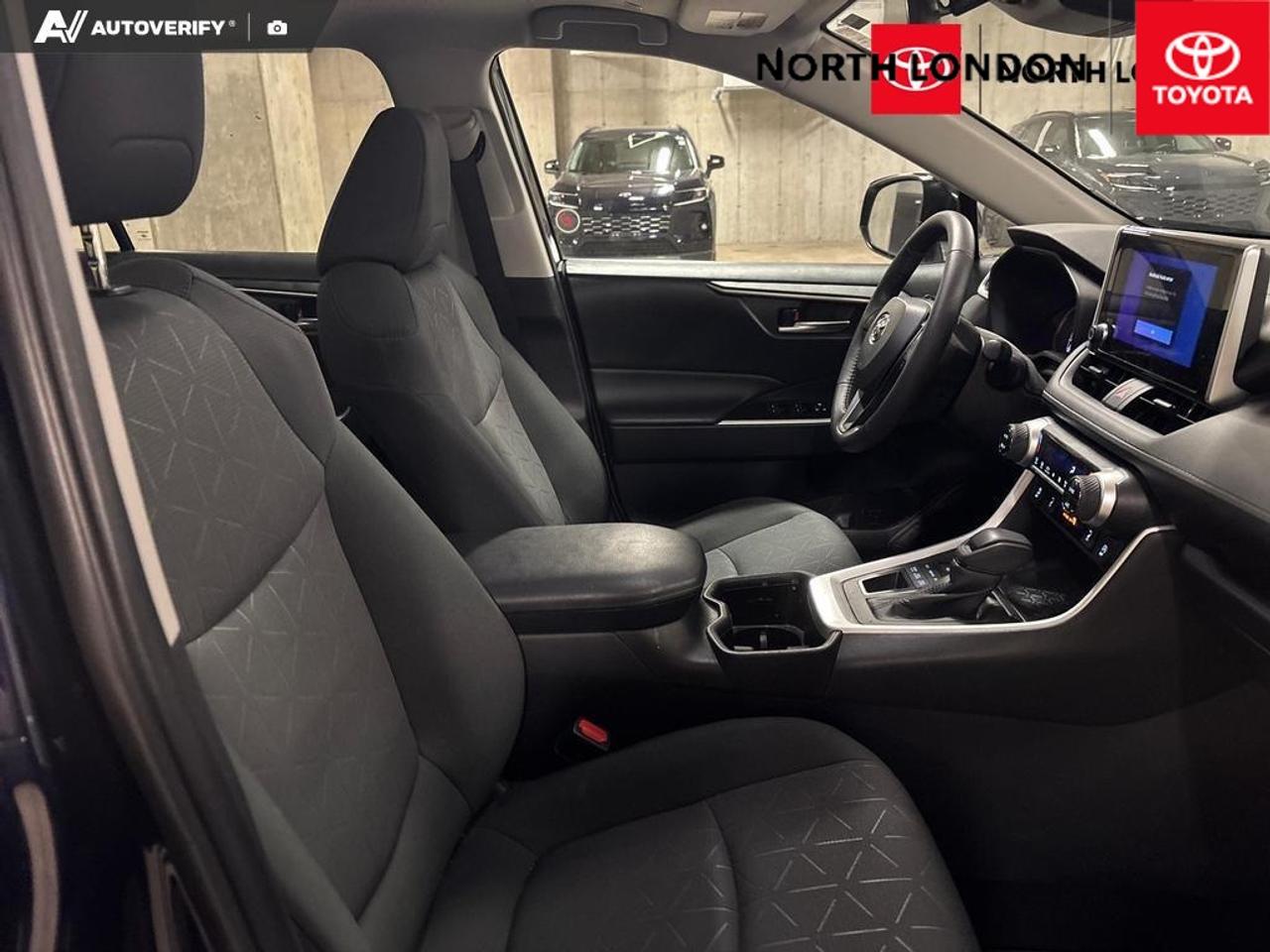 2023 Toyota RAV4 XLE 4dr All-wheel Drive Photo