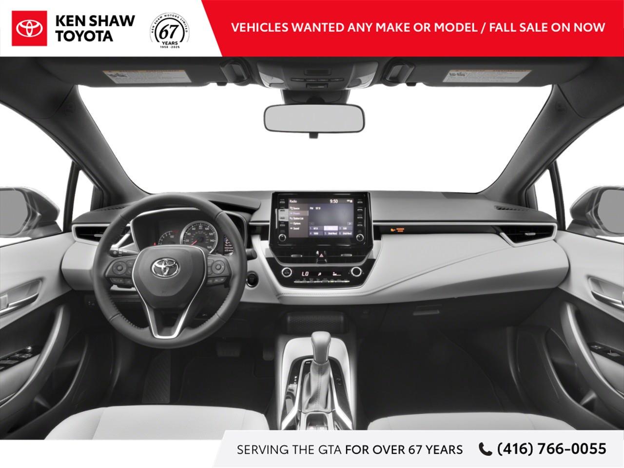 2021 Toyota Corolla Hatchback Base 5dr Photo