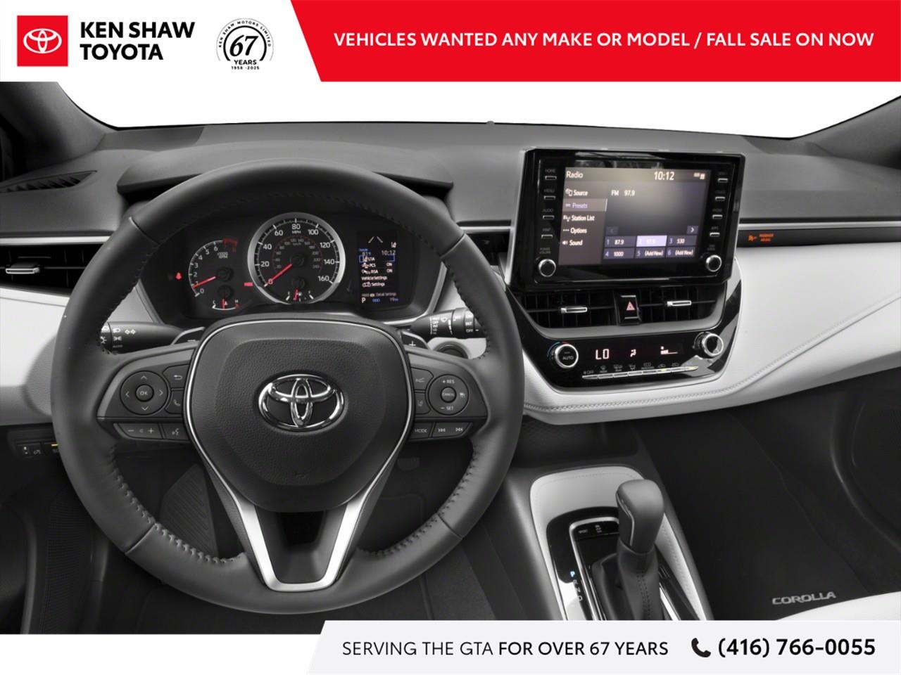 2021 Toyota Corolla Hatchback Base 5dr Photo