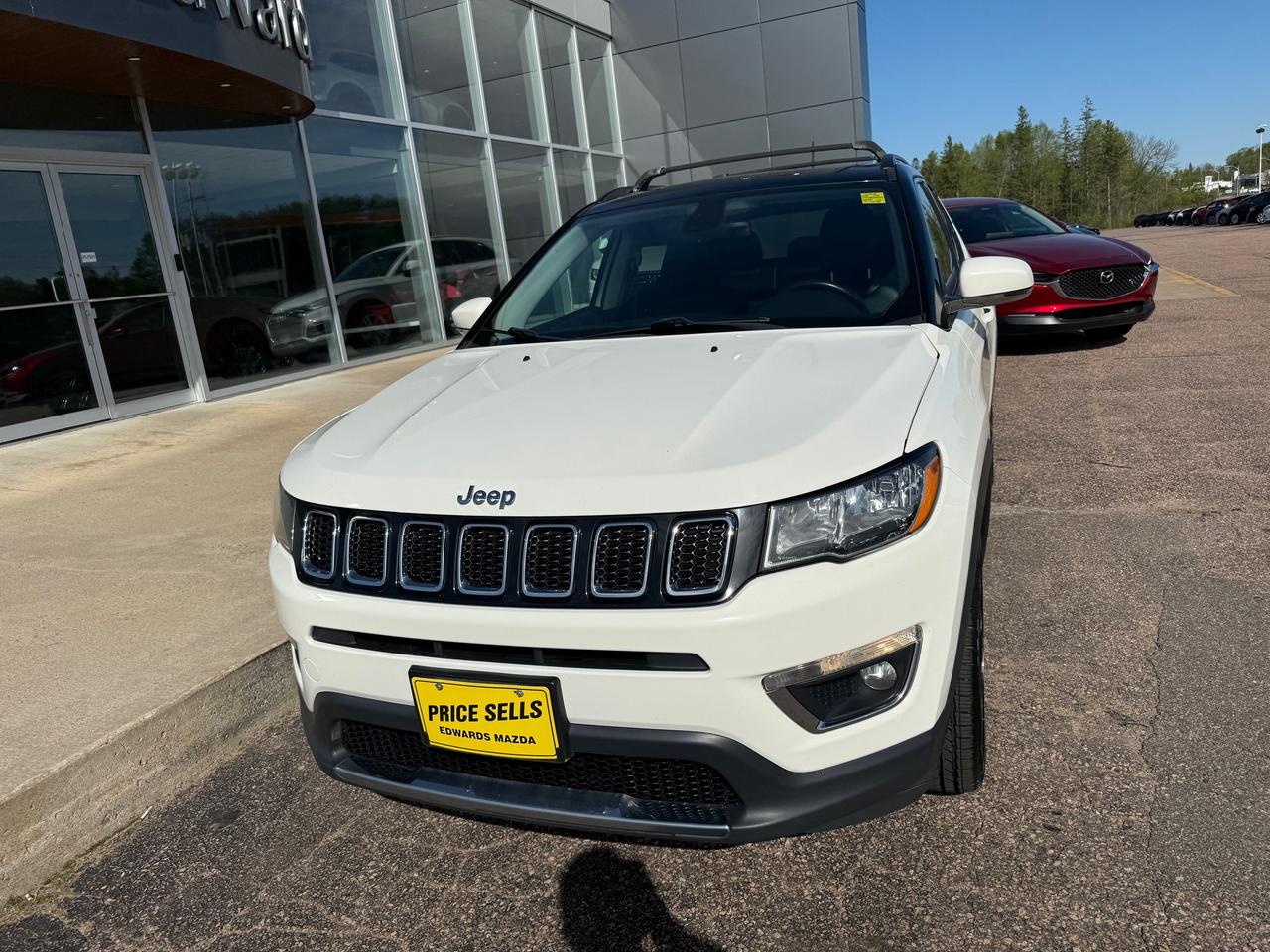 2018 Jeep Compass Limited 4dr 4x4 Photo4
