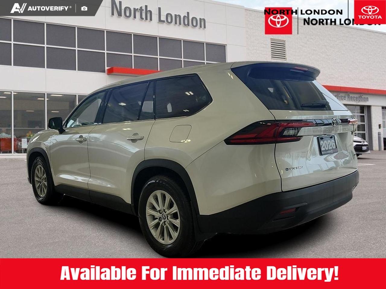 2026 Toyota Grand Highlander Hybrid XLE 4dr All-Wheel Drive Photo3