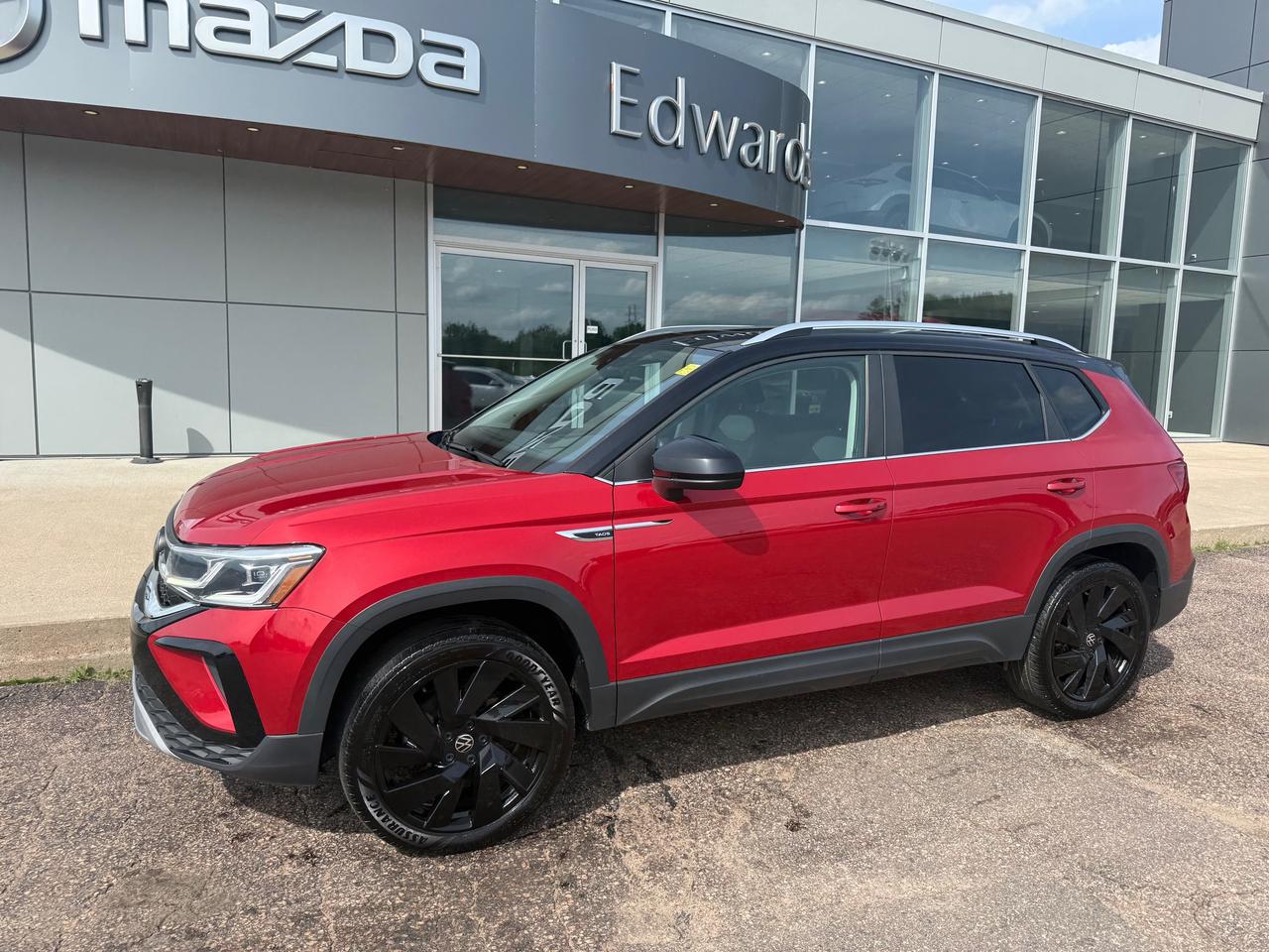 2023 Volkswagen Taos Highline 4dr All-Wheel Drive 4MOTION Photo