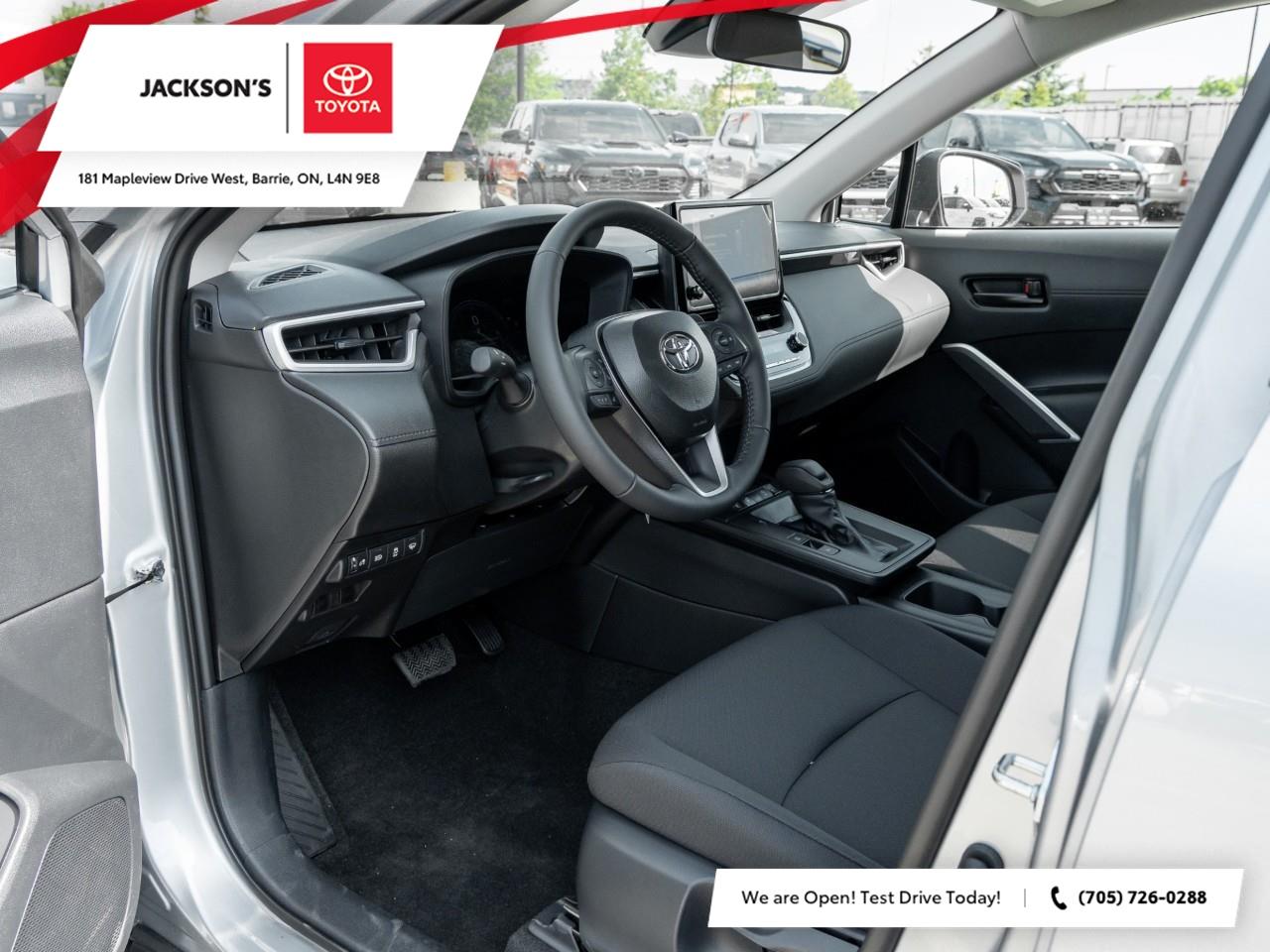 2026 Toyota Corolla Cross LE 4dr Front-Wheel Drive Photo