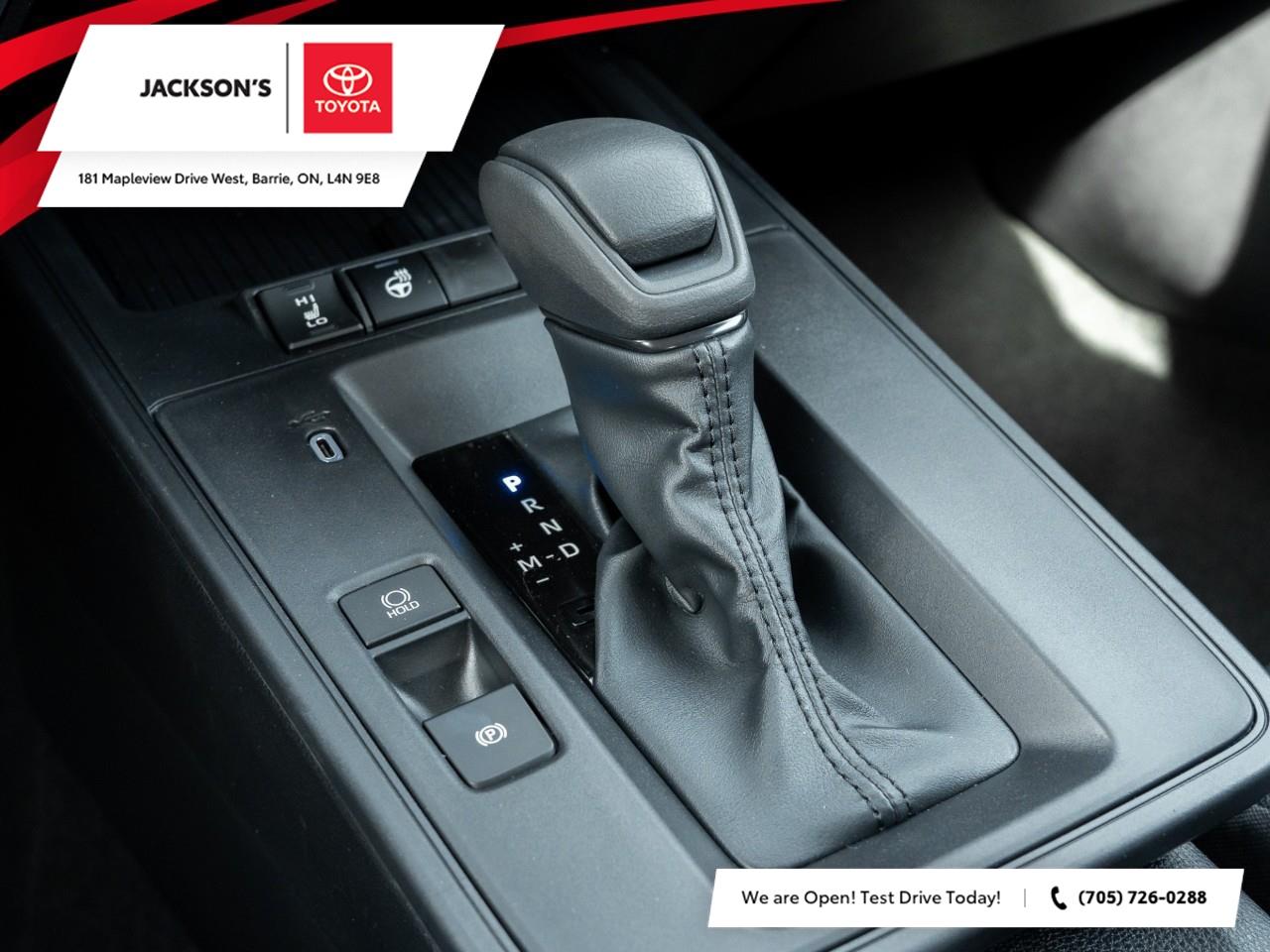 2026 Toyota Corolla Cross LE 4dr Front-Wheel Drive Photo