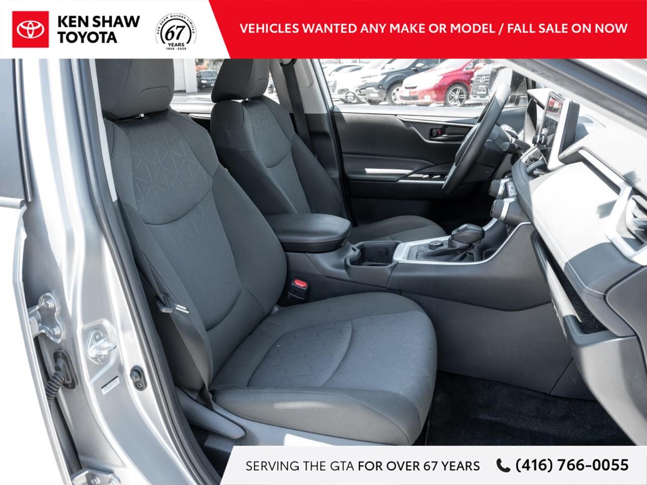 2024 Toyota RAV4 Hybrid LE 4dr All-Wheel Drive Photo