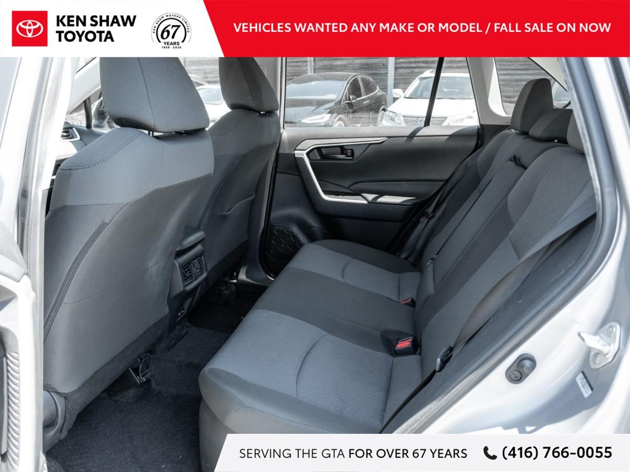 2024 Toyota RAV4 Hybrid LE 4dr All-Wheel Drive Photo