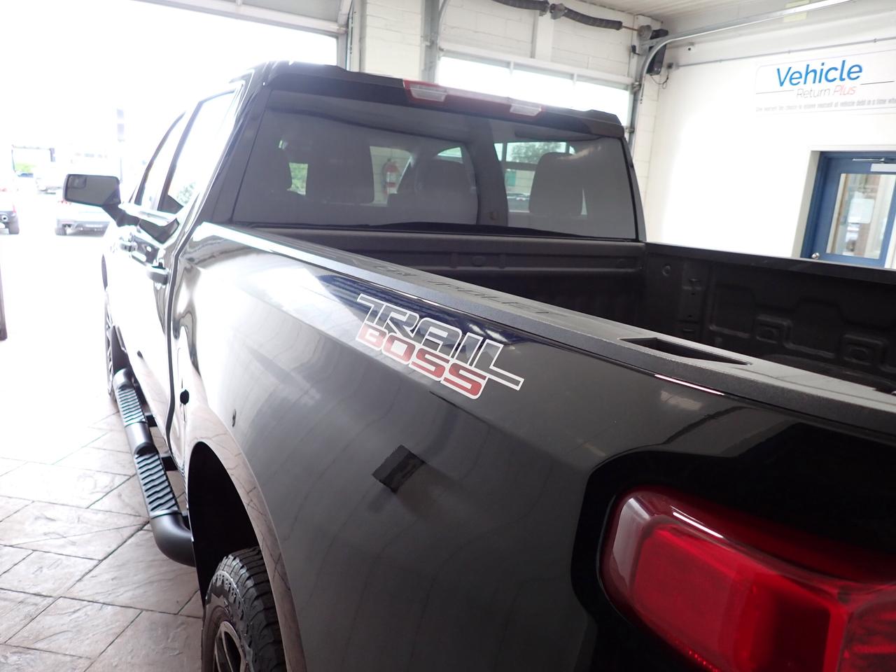 2024 Chevrolet Silverado 1500 Custom Trail Boss 4WD 5'8 BOX Z71 OFF ROAD Photo
