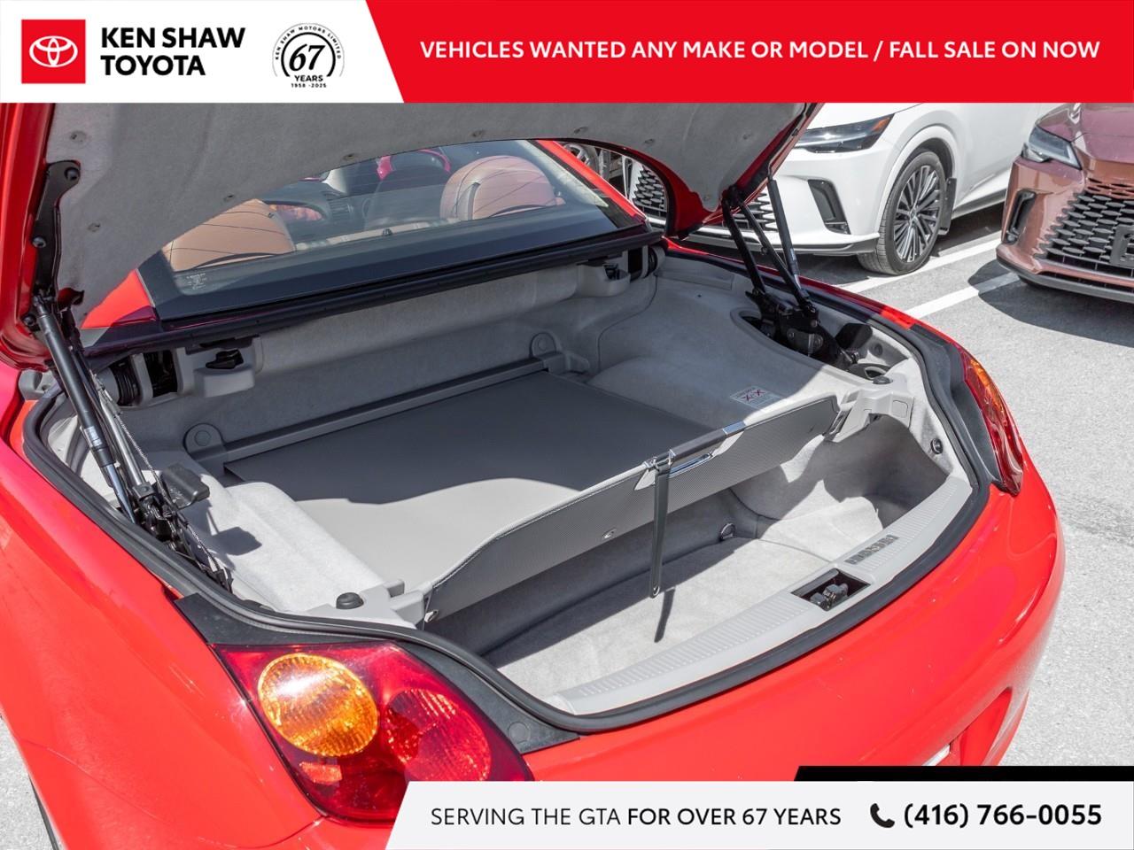 2005 Lexus SC 430 Base 2dr Convertible Photo