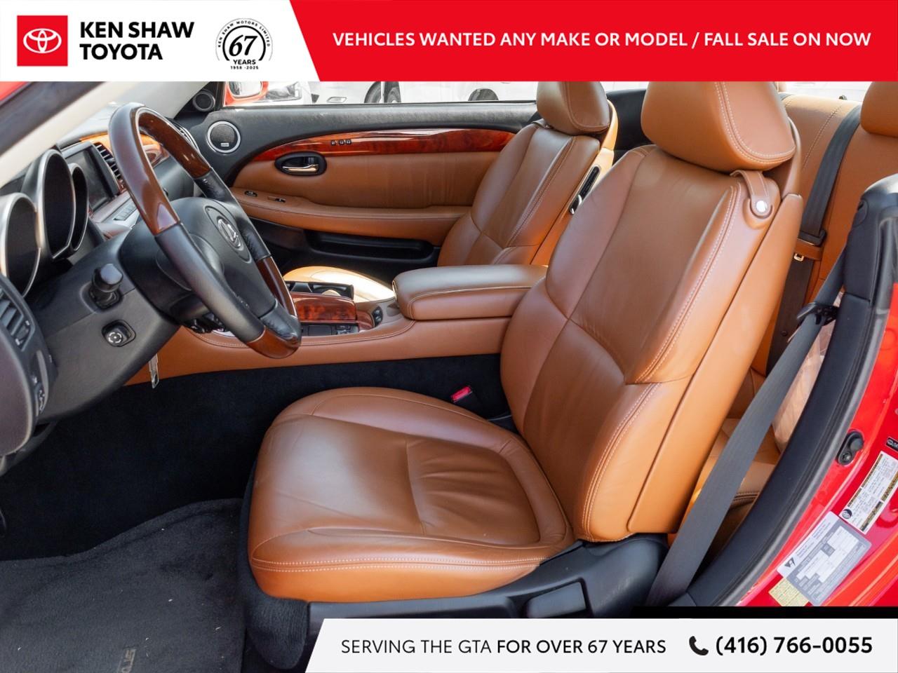 2005 Lexus SC 430 Base 2dr Convertible Photo