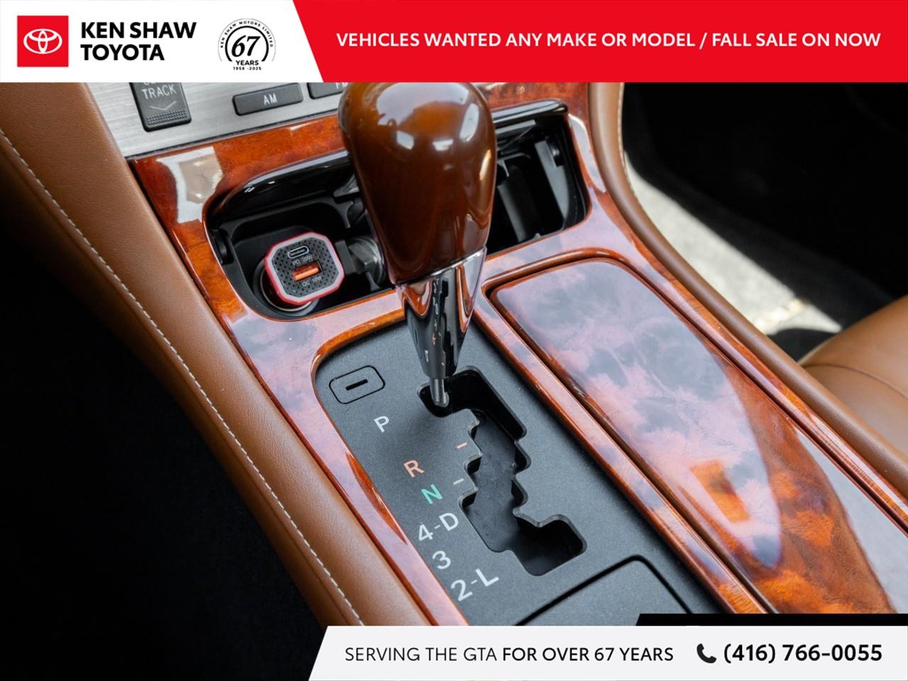 2005 Lexus SC 430 Base 2dr Convertible Photo