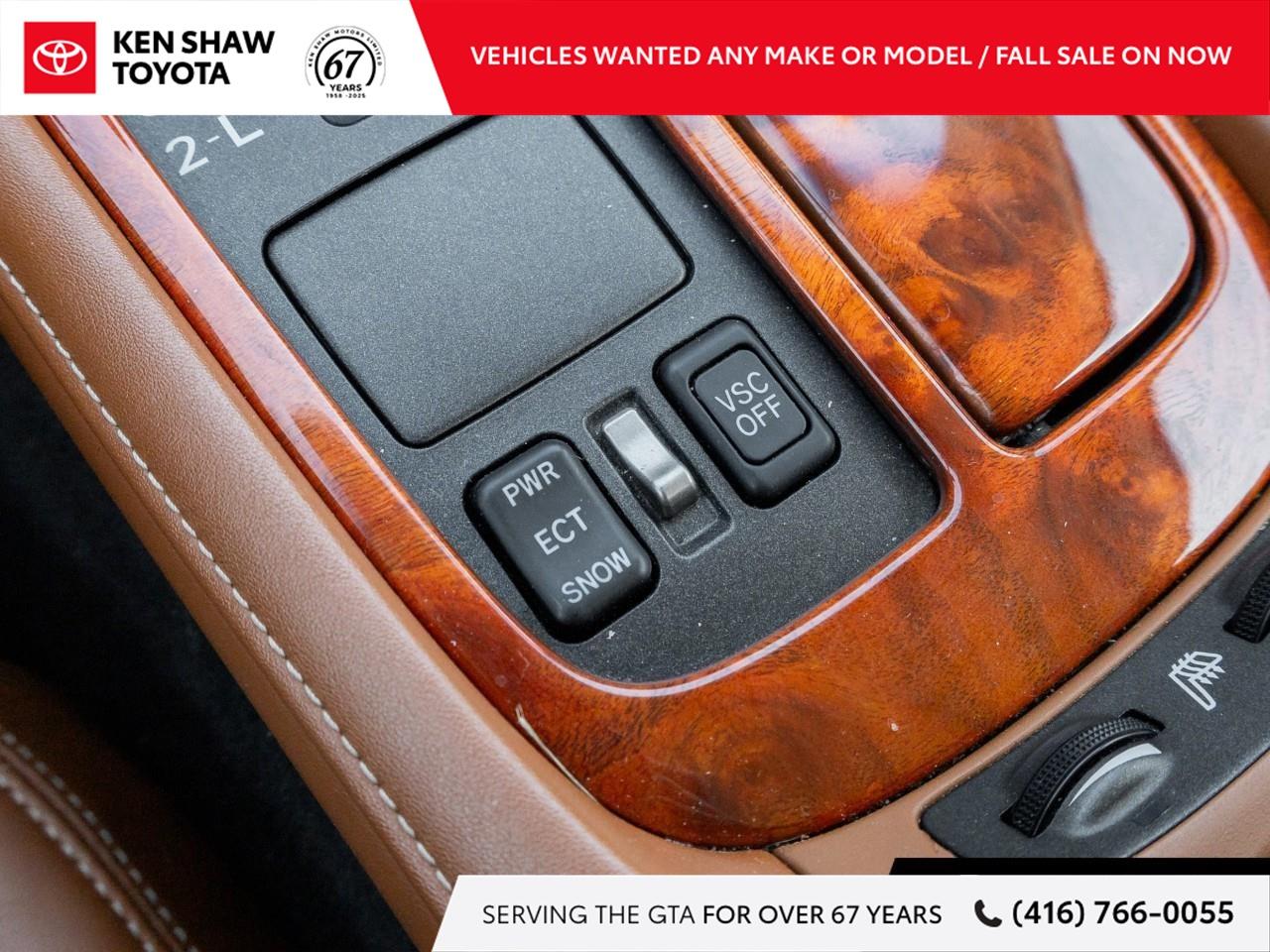 2005 Lexus SC 430 Base 2dr Convertible Photo