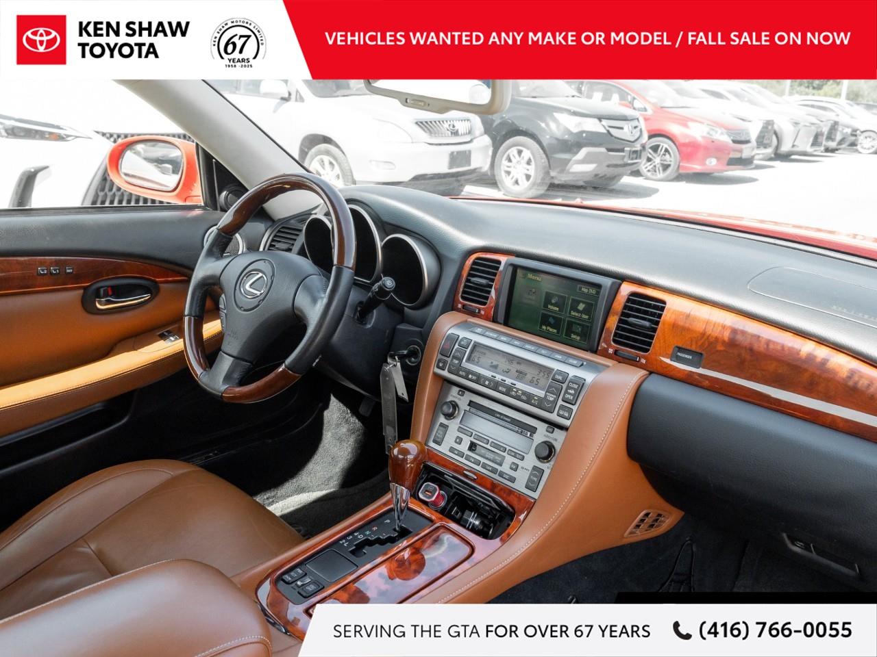 2005 Lexus SC 430 Base 2dr Convertible Photo