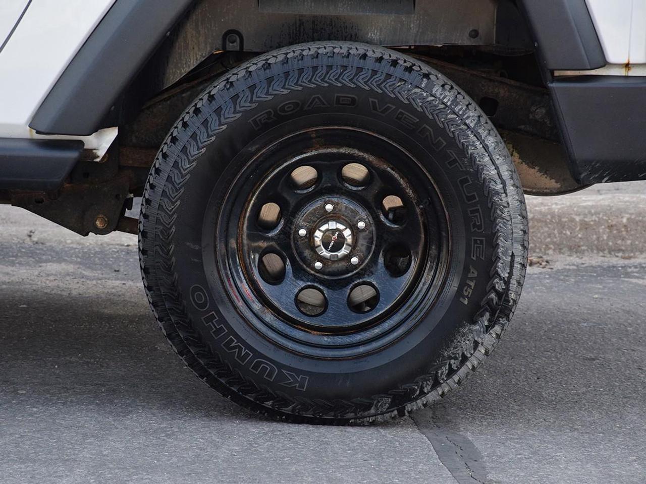 2017 Jeep Wrangler Sport 2dr 4x4 Photo