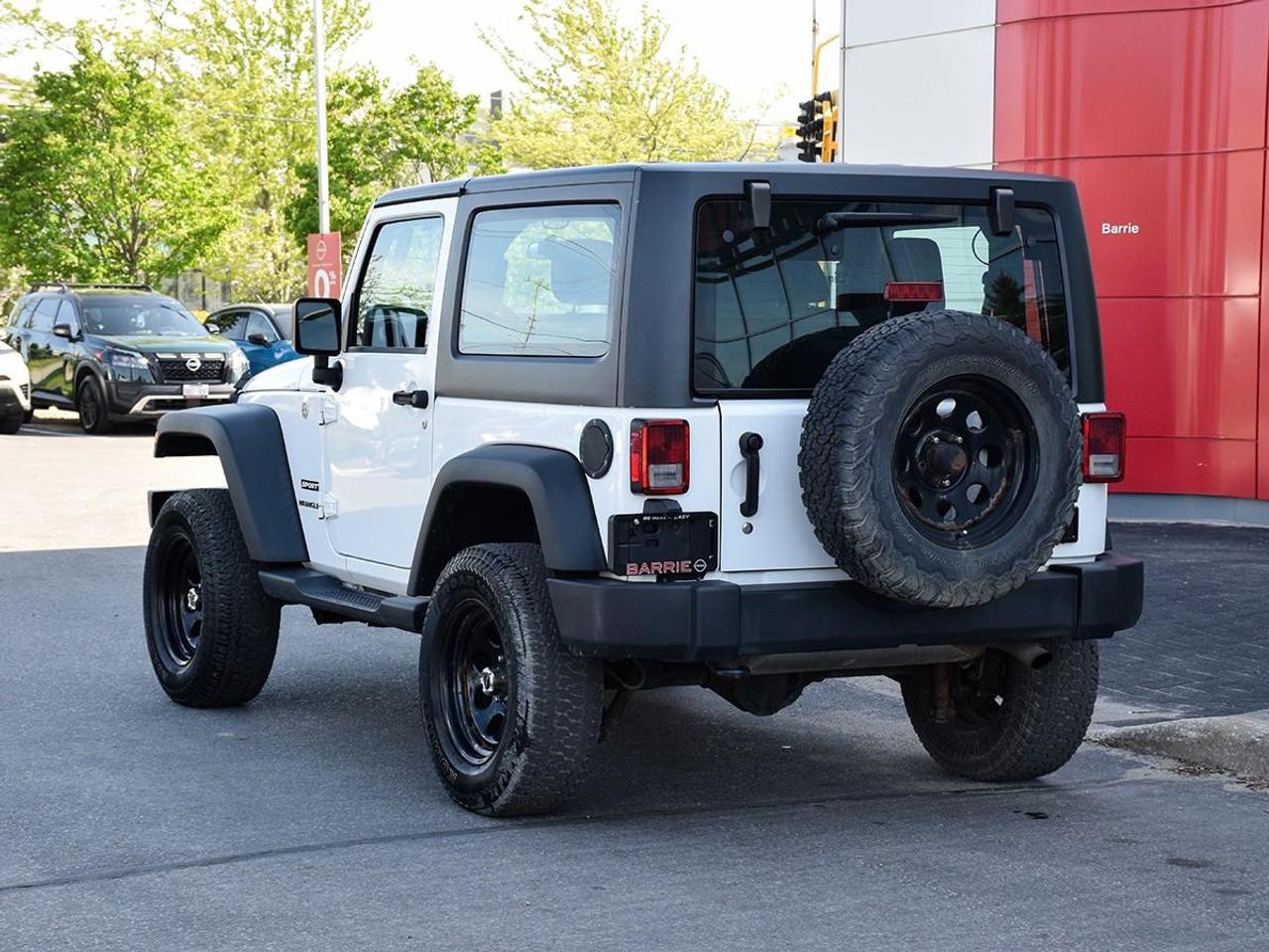 2017 Jeep Wrangler Sport 2dr 4x4 Photo